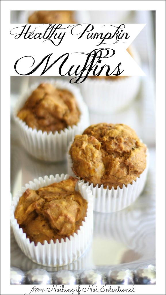 Healthy, easy pumpkin muffin recipe--no oil! 