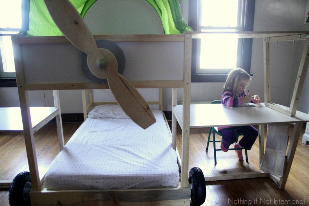 Ikea bed hack: Kura Loft to airplane bunk beds! 