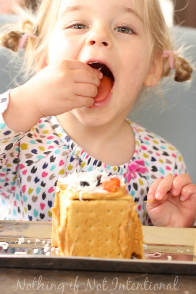 Healthier Gingerbread Houses--all the fun without the sugar crash! 