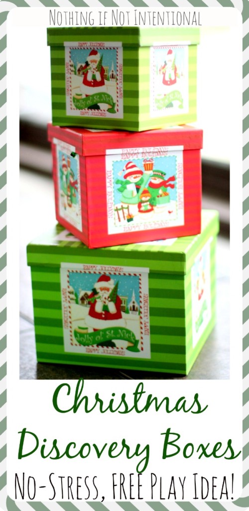 Christmas Discovery Boxes--simple, sweet, and FREE way for little ones (especially babies and toddlers!) to play at Christmastime.